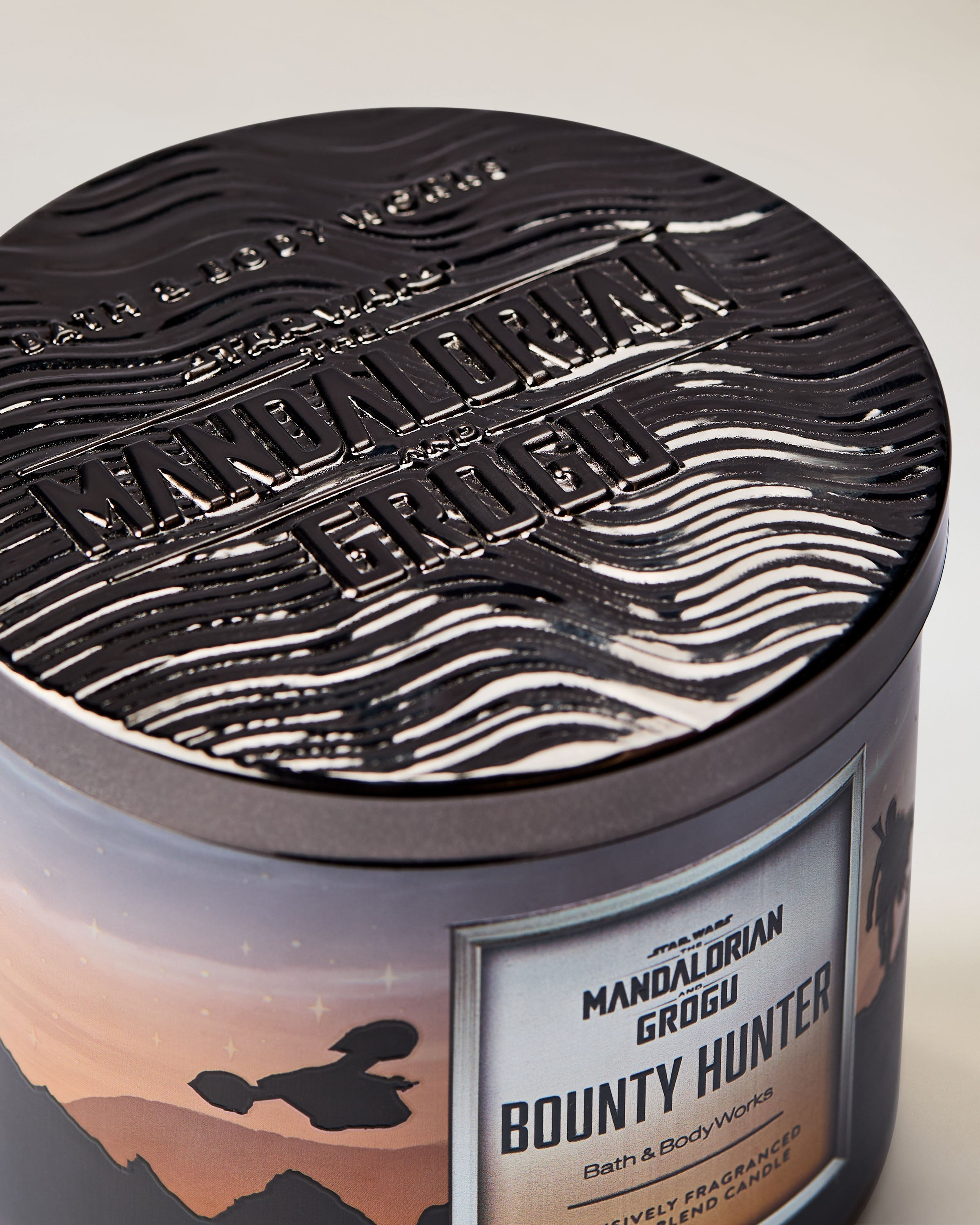 Bounty Hunter 3-Wick Candle