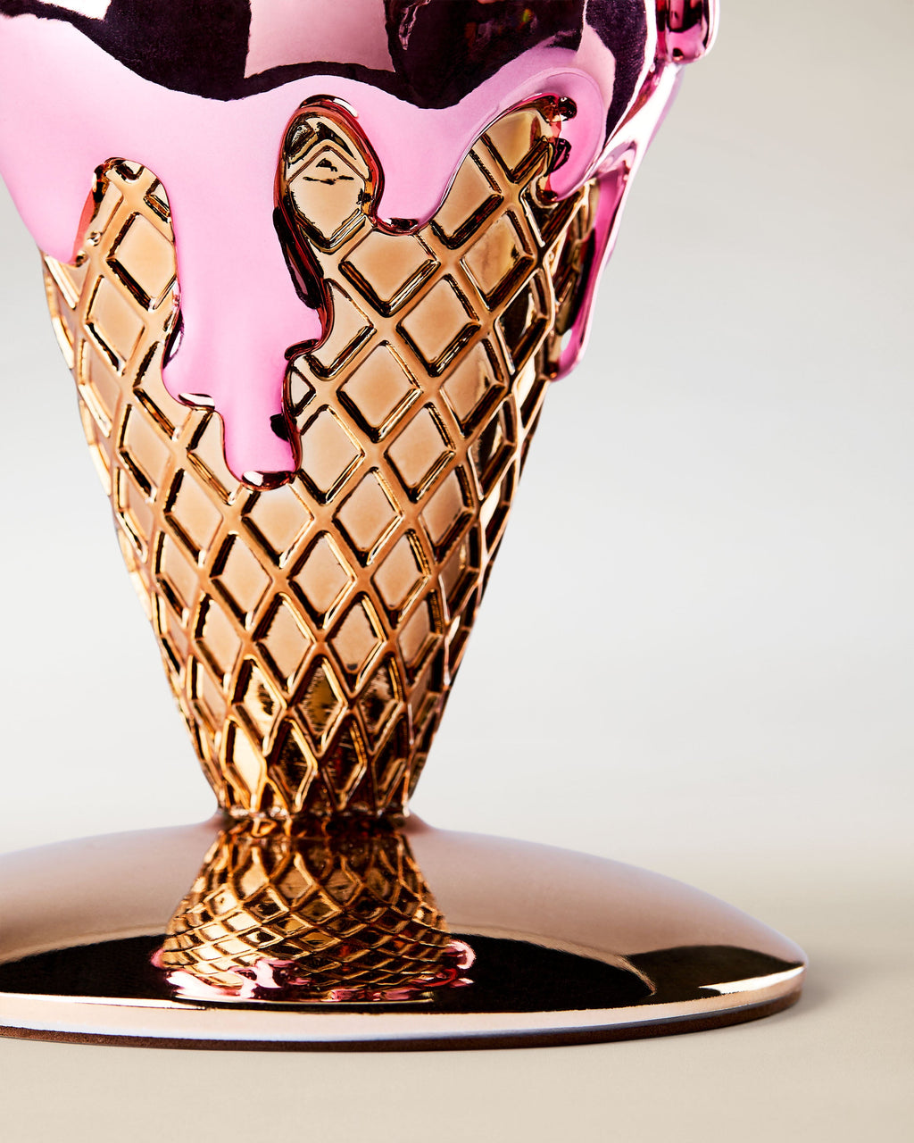 Double-Scoop Cone Pedestal 3-Wick Candle Holder